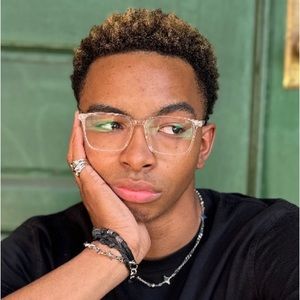 Meet your Posher, Wedge